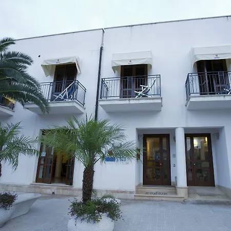 Hotel Sabbia D'oro 3*