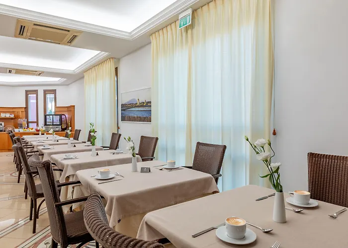 酒店 Sabbia D'oro 3*